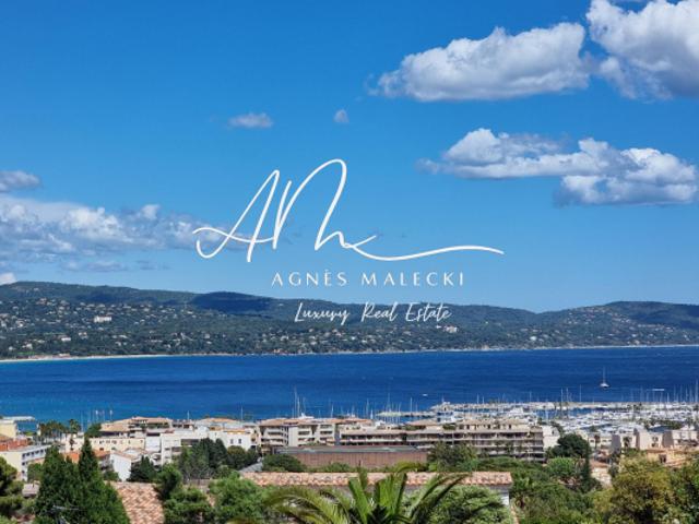 TRES BELLE VUE MER pour cette VILLA TRADITIONNELLE AVEC PISC
