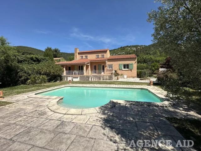 Très Belle Villa de caractère T4/5