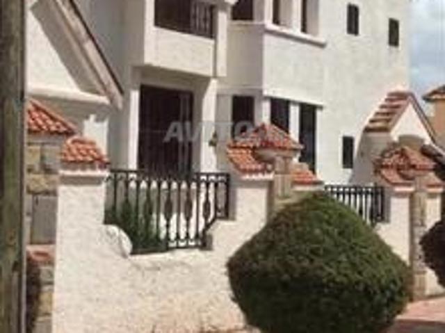 Très bonne affaire villa trois façades