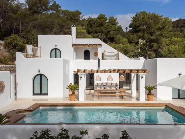Tres encantadoras villas independientes de estilo ibicenco j. 952m² Santa