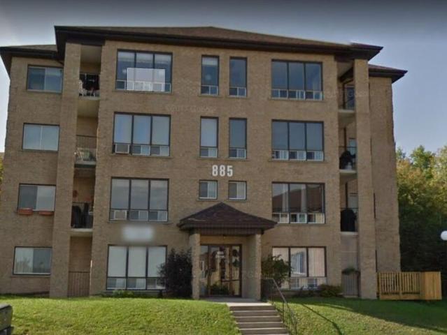 Très Grand Appartement 4½ Sherbrooke Sec