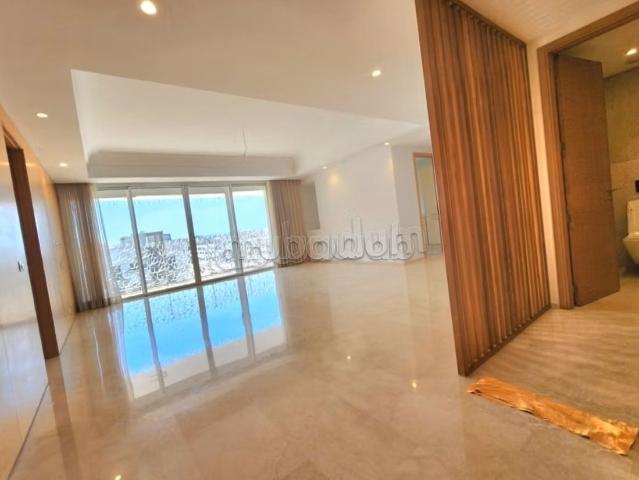 Très Jolie appartement très agréable moderne à CFC