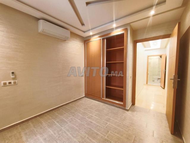 Très jolie appartement vide à Guéliz