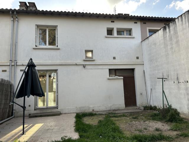 Très proche du centre ville Maison de type 4 avec garage