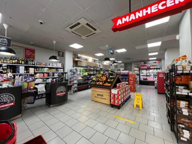 Trespasse de Supermercado em Funcionamento | Excelente Faturação | Amadora