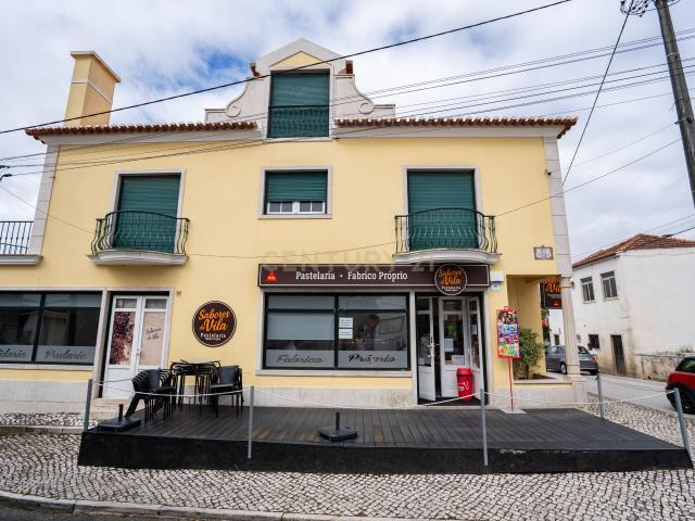 Trespasse de Pastelaria em Pleno Funcionamento – Negrais, Almargem do Bispo