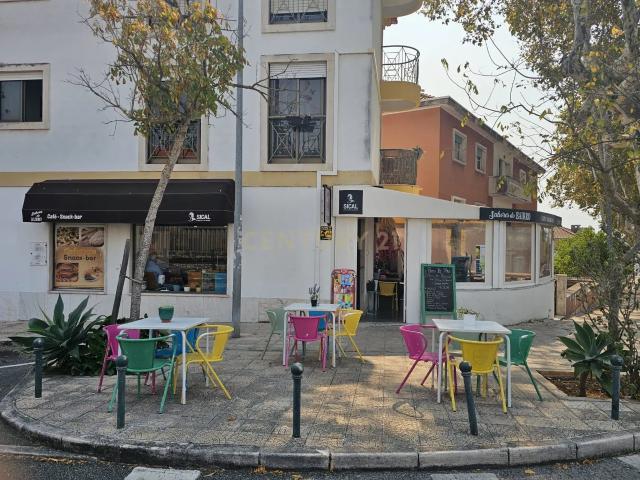 Trespasse Snack Bar com esplanada | Paço De Arcos