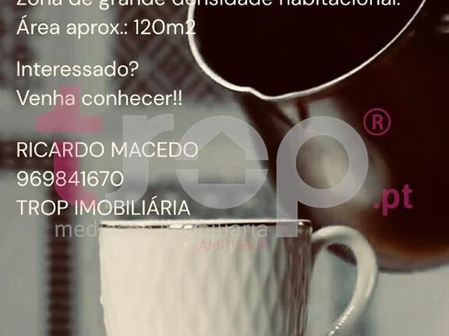 TRESPASSE PASTELARIA/RESTAURANTE em pleno funcionamento