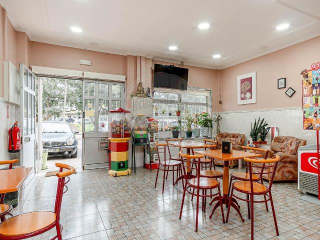 Trespasse T0, Corroios, Seixal | BPI Expresso Imobiliário