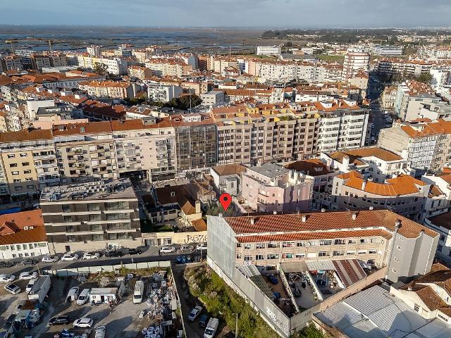 Trespasse T0, Glória e Vera Cruz, Aveiro | BPI Expresso Imobiliário