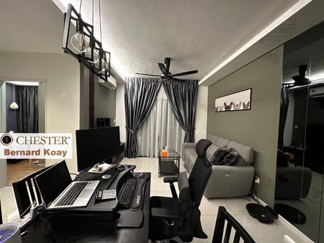 Tri Pinnacle 800sqft 2CP Sell with tenancy tanjong tokong furnished