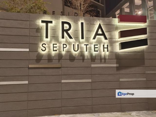Tria Seputeh