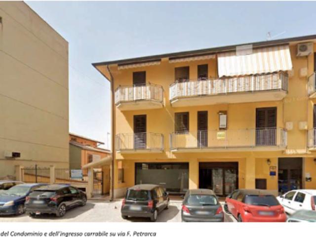 Tribunale di Caltanissetta RG 74/2023 Appartamento in asta