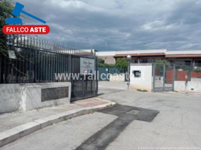 Tribunale di Bari RG 1609/2025 Villetta a schiera in asta