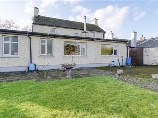 Tricia House, Green Road, Portlaoise, Co. Laois Sherry FitzGerald Hyland Keating 4903 MyHome. Ie Residential
