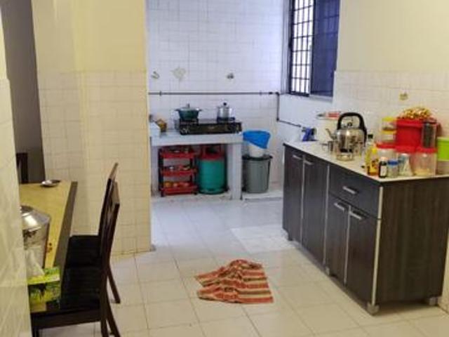 Tricourt Old Klang Road
