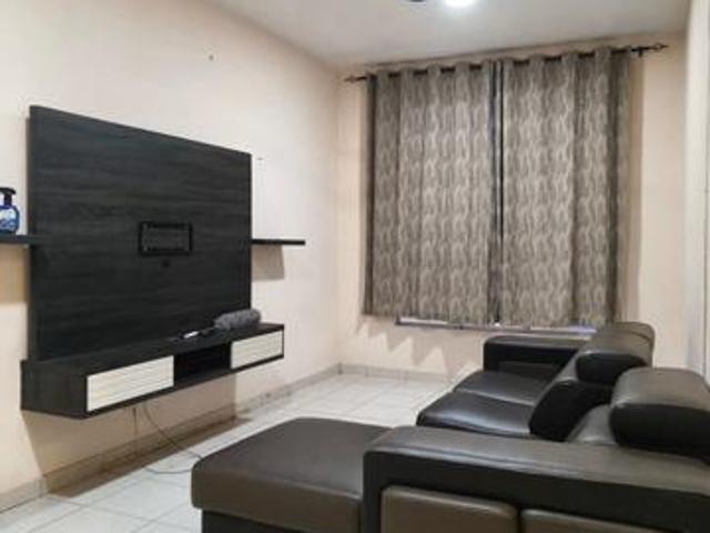 Trifolis Apartment Bukit Tinggi Partially Furnished Move In Condition