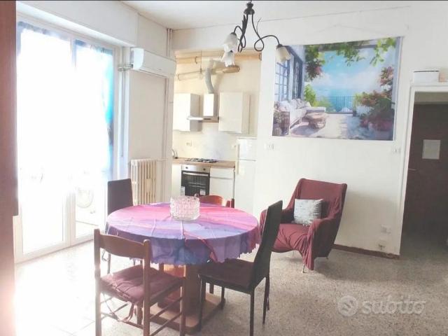 Trilocale4posti letti,2bagni,collegamenti top