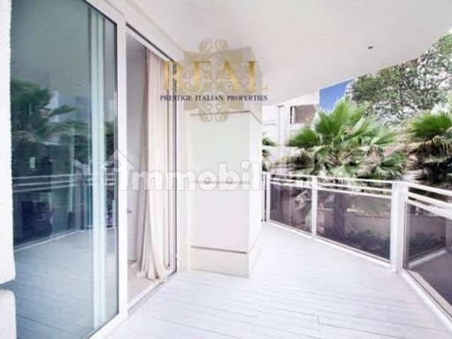 Trilocale 77 m², Paese, Riccione