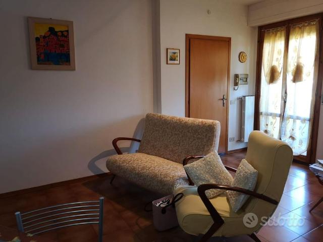 Trilocale con ampio garage a Cecina
