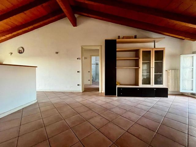Trilocale con box a Castelvetro Piacentino