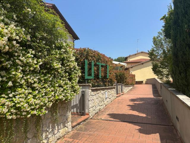 Trilocale con giardino in le corti, Rignano sull'Arno