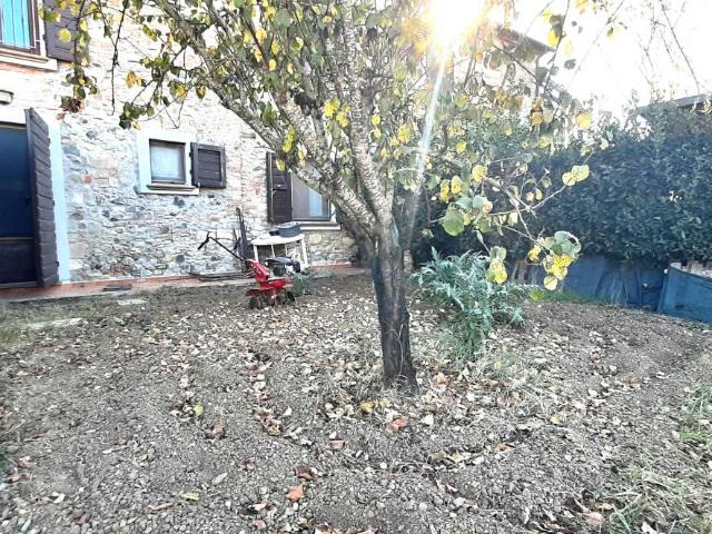Trilocale con giardino, Santa Luce macchiaverde scalo