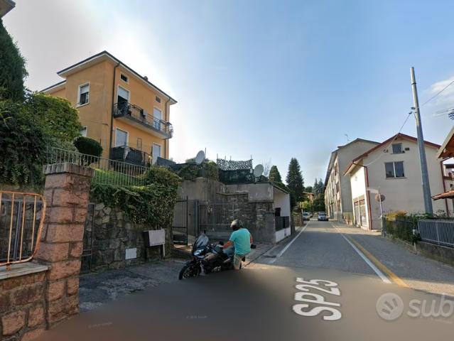 Trilocale con spese incluse a Grandate