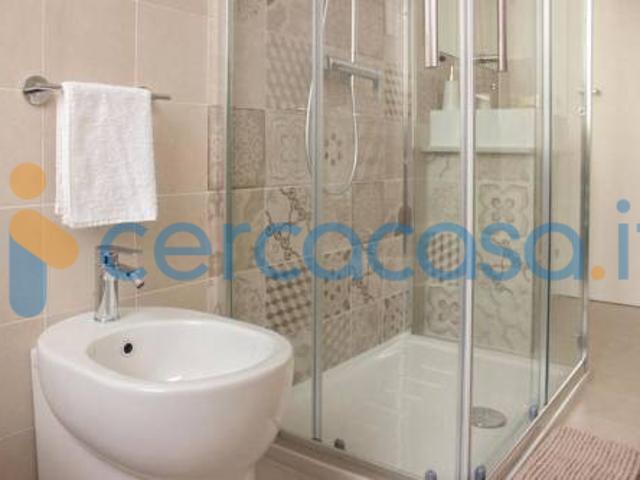 Trilocale con terrazzo a pochi metri dal mare in affitto a Capo D'Orlando