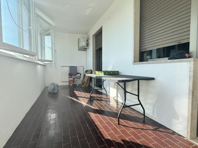 Trilocale con terrazzo in via dei pini, Pieve Emanuele