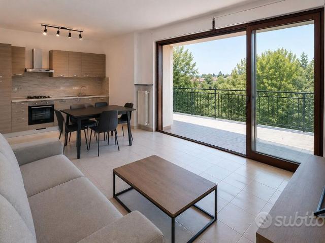Trilocale con terrazzo Peschiera del Garda