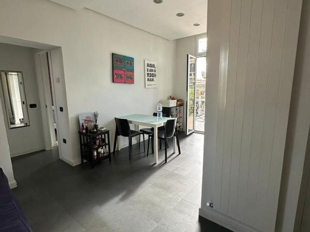 Trilocale con Terrazzo Via Luca Giordano, Vomero