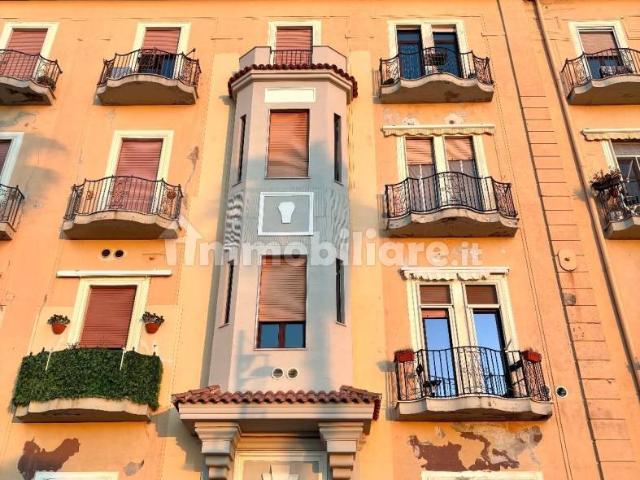 Trilocale corso Giuseppe Garibaldi 110, Centro, Castellammare di Stabia
