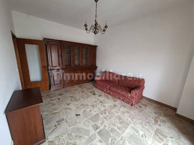 Trilocale corso Europa, Borgo Piave, Corso Europa, Zona Ferrero, Alba