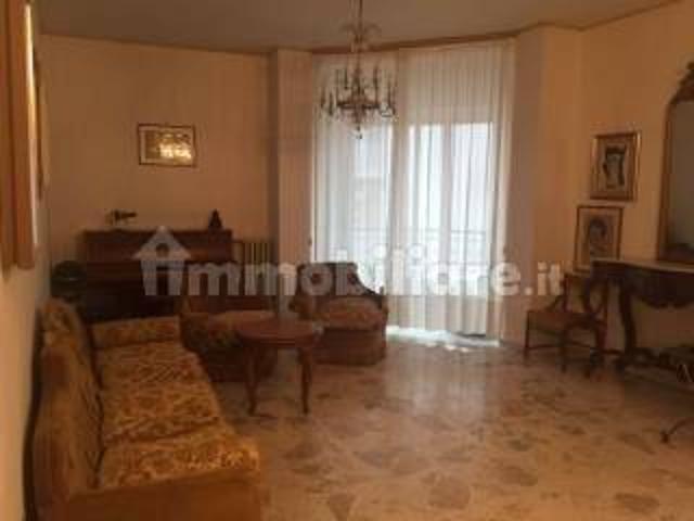 Trilocale corso Roma, Centro, Manfredonia