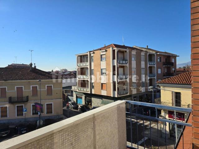 Trilocale corso Regina Margherita 71, Volpiano