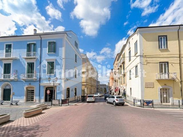 Trilocale corso Vittorio Emanuele, Centro, Campobasso