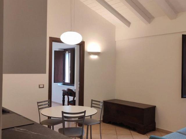 Trilocale centro storico 42 mq compreso utenze