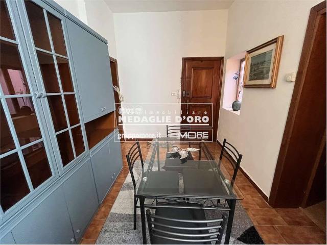 Trilocale adiacenze via Saragozza, Centro Storico, Modena