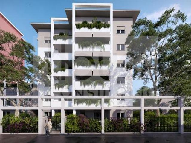 trilocale al piano terra con giardino privato da 335 mq
