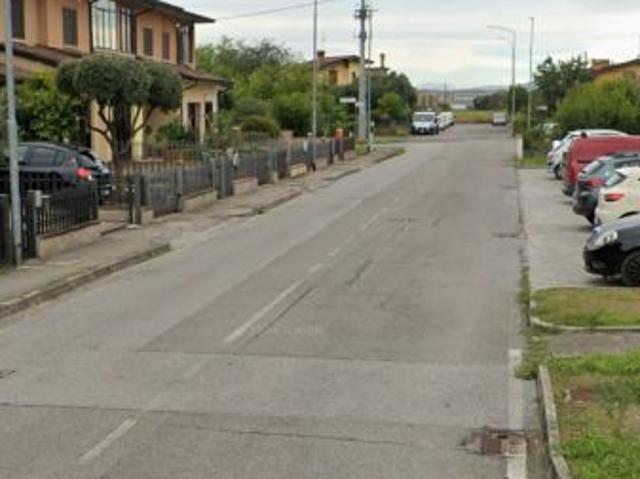 trilocale arredato