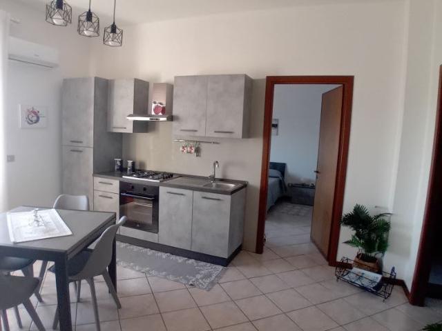 TRILOCALE ARREDATO CON POSTO AUTO
