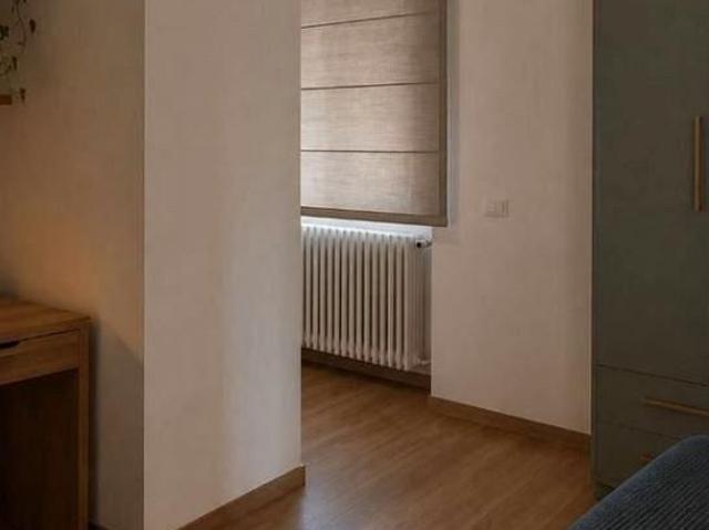 Trilocale arredato con terrazzo, ascensore e posto