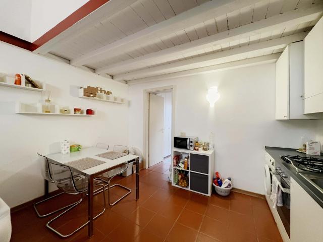 trilocale arredato sui Navigli