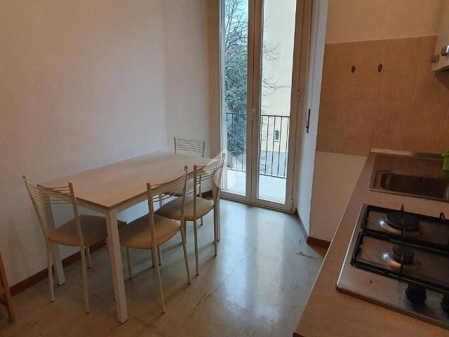 Trilocale buono stato, secondo piano, Centro, Perugia