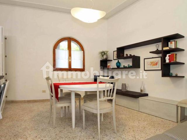 Trilocale buono stato, piano rialzato, Stazione, Siena