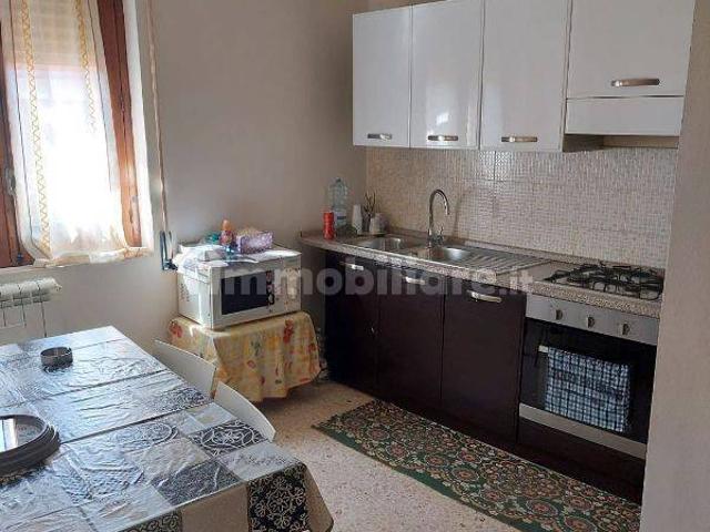 Trilocale buono stato, piano rialzato, Tuoro, Caserta
