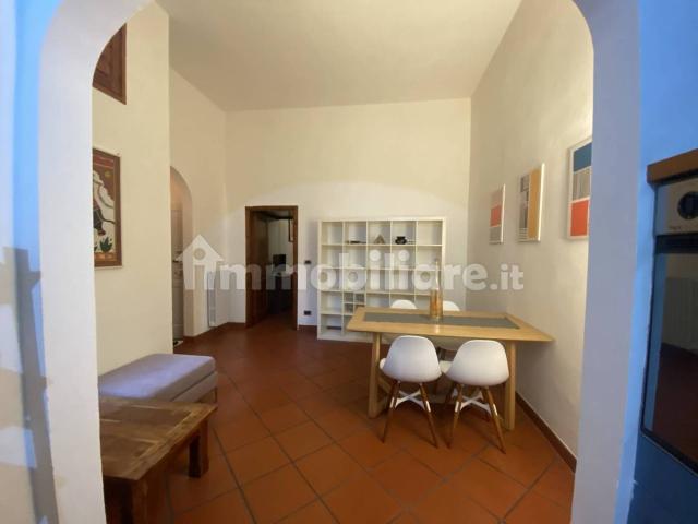 Trilocale buono stato, piano terra, Careggi Rifredi Dalmazia, Firenze