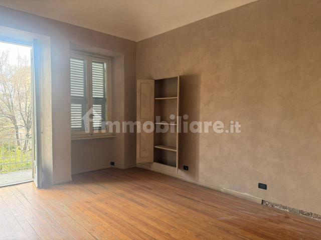 Trilocale buono stato, primo piano, Centro, Cuneo
