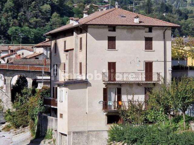Trilocale buono stato, primo piano, Centro, San Giovanni Bianco